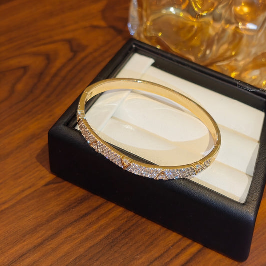 BRACELET V