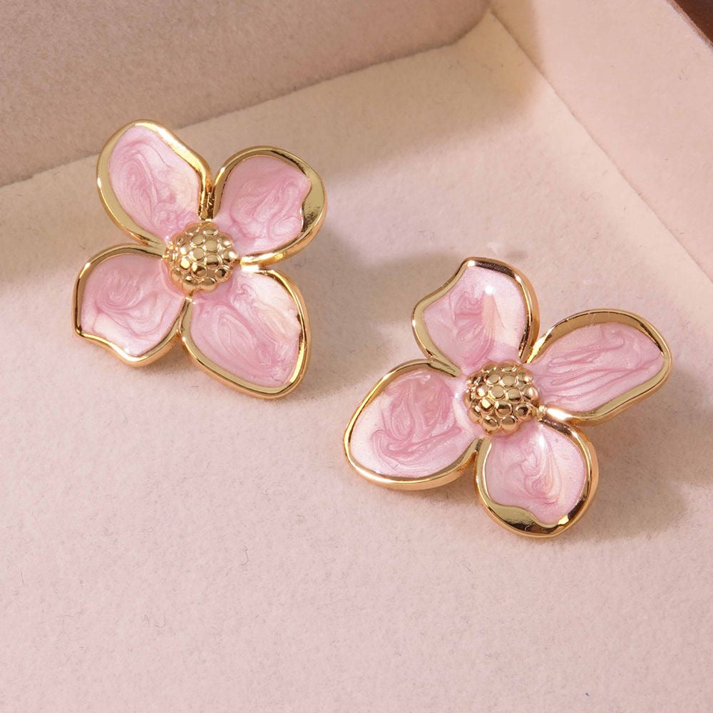 5 paires de boucles d’oreilles fleurs